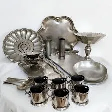 بهترین خریدار ظروف ورشو قدیمی کیست و چطور بالاترین قیمت را بگیریم؟