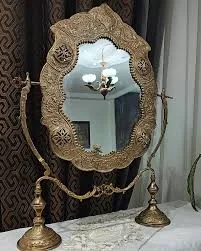 چگونه بهترین خریدار آینه قدیمی را پیدا کنیم و با قیمت بالا بفروشیم؟