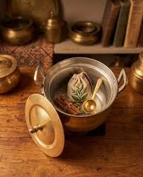 سمساری رشیدی - خریدار ظروف برنجی