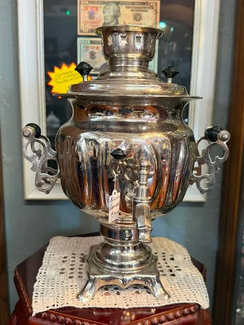 مهر سماور روسی قدیمی برای شناسایی سازنده و کارخانه