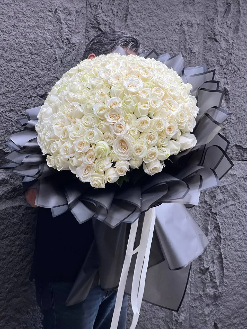 دسته گل رز مایا