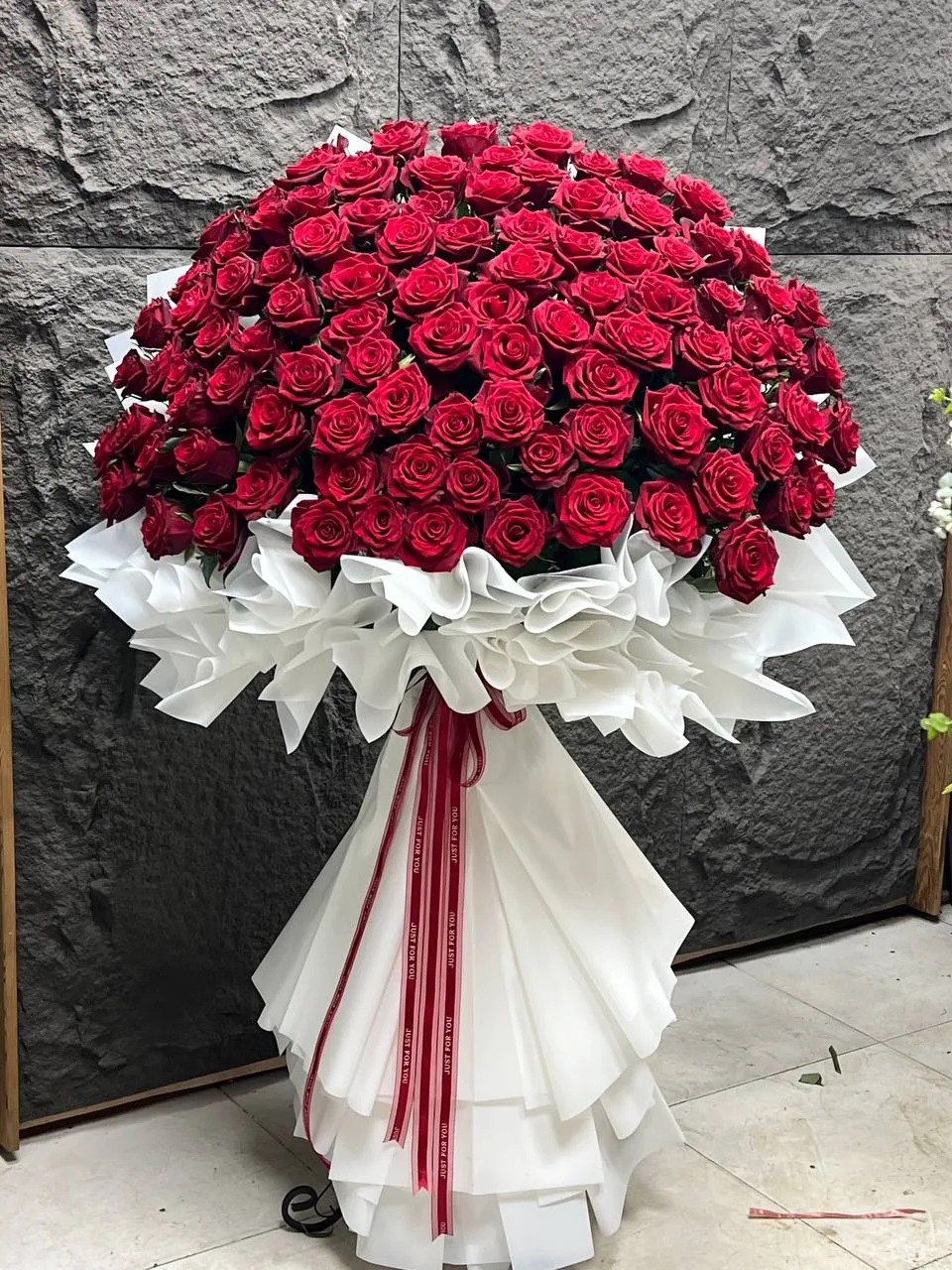 دسته گل اوا